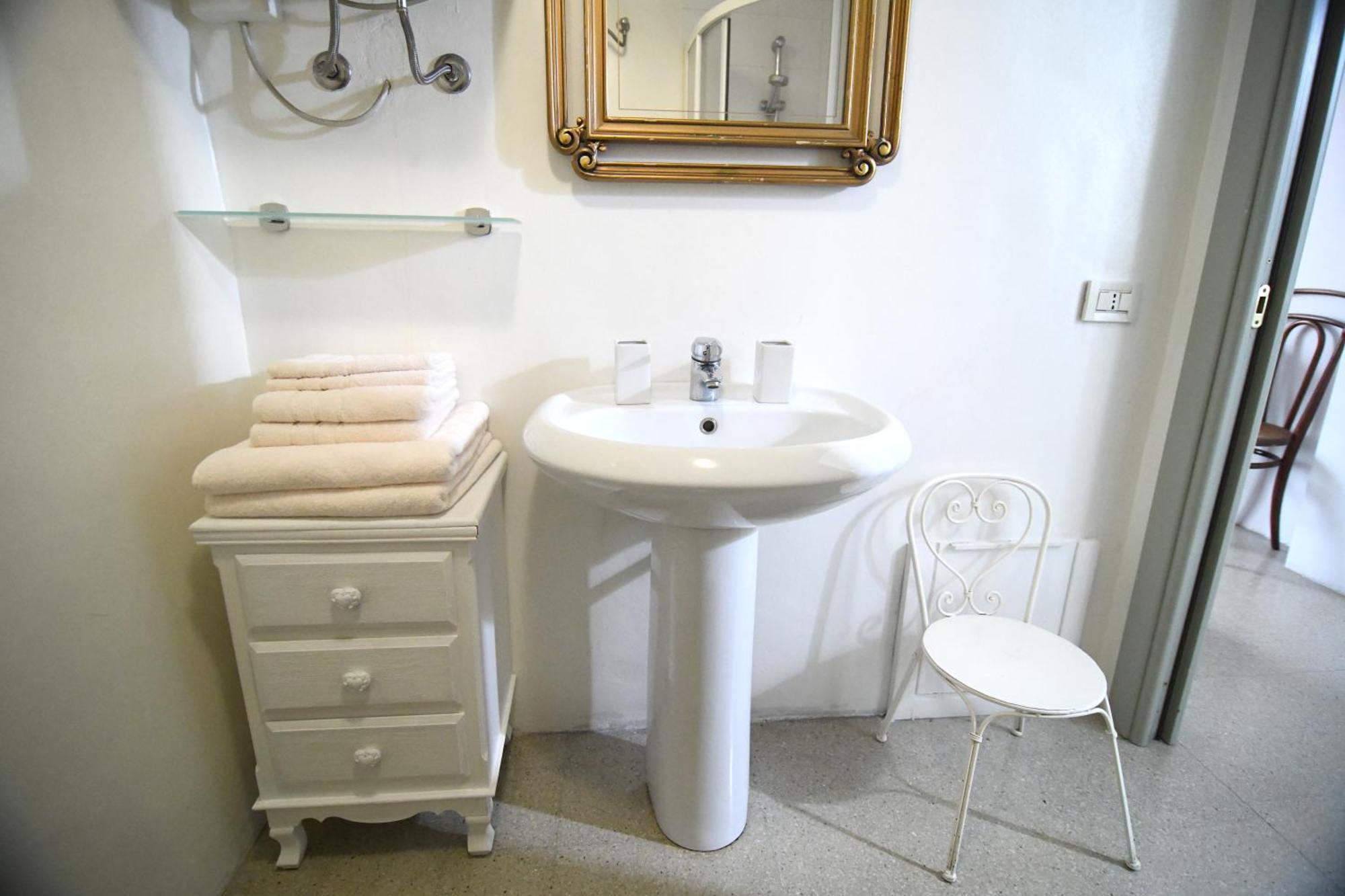 Domo Peonia Bianca Hotel Nuoro  Cameră foto